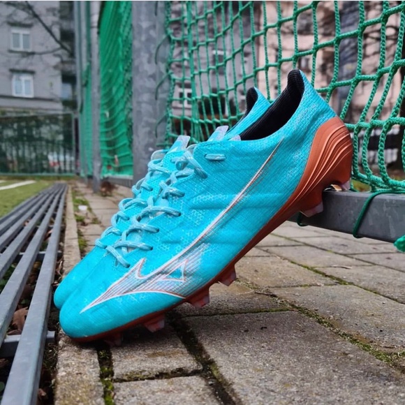 Mizuno Alpha (Made in Japan) Brand new - Picture 3 of 3